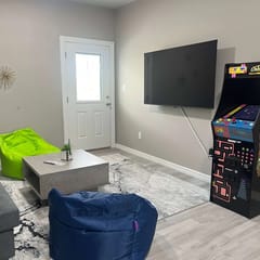 Modern Beach Escape-Game Zone, BBQ, 5 min Beach