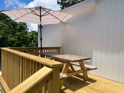 Cottage on 10th Cozy Retreat Near Downtown & Beach - Image 4