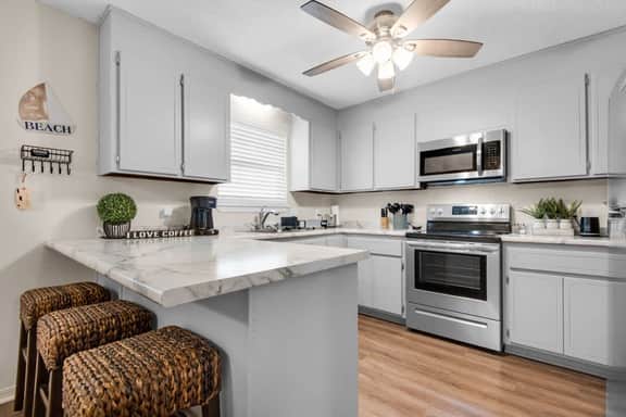 Gulf Brz-Beaches, Canal, Dwntwn PNS, Pet friendly - Image 4